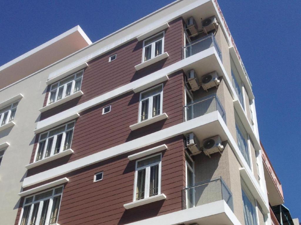 Huong Binh Hotel Da Nang Exterior photo