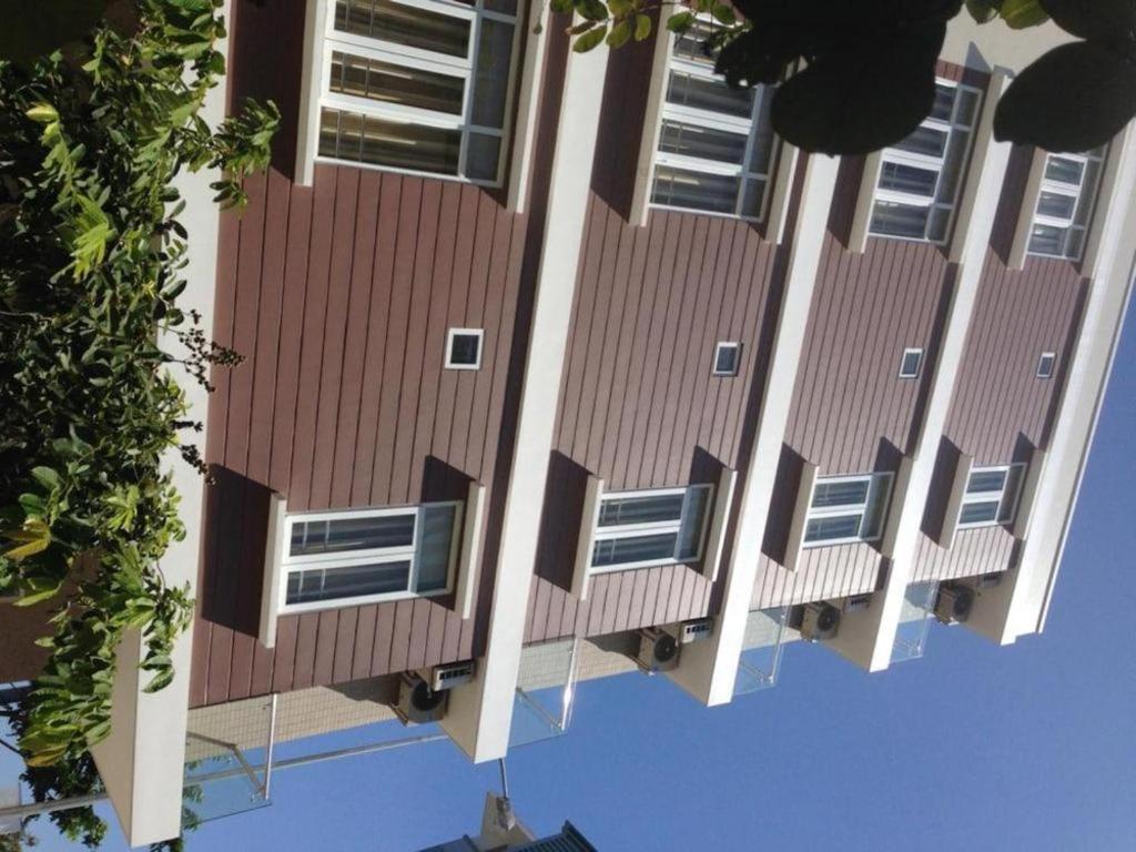 Huong Binh Hotel Da Nang Exterior photo