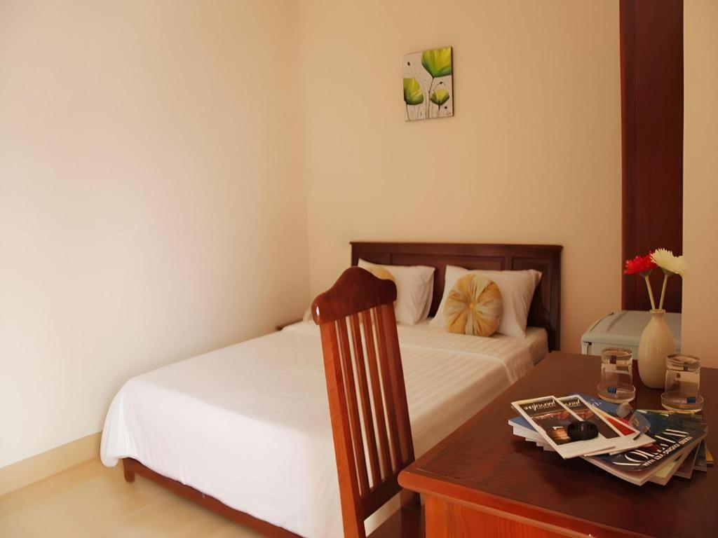 Huong Binh Hotel Da Nang Exterior photo