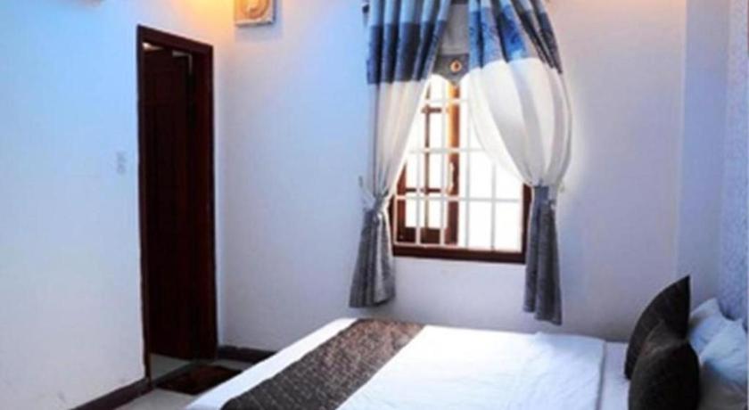 Huong Binh Hotel Da Nang Exterior photo